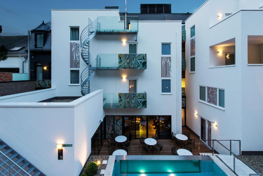 Hotel The Royal Snail Namur Bagian luar foto