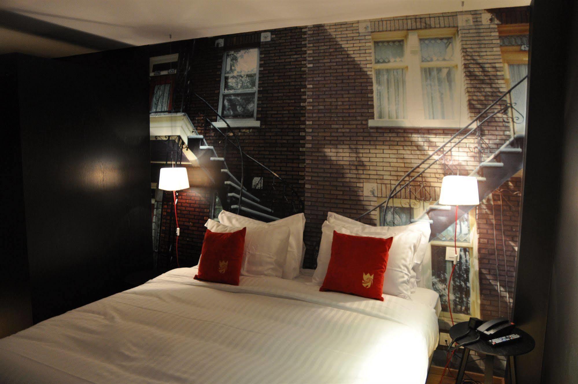 Hotel The Royal Snail Namur Bagian luar foto